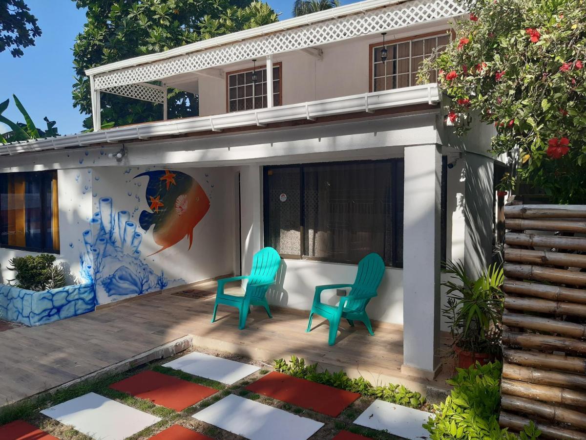 Joebi'S House Walking Distance To Rocky Cay Beach Ideal For Families Or Groups Buenavista  Ngoại thất bức ảnh